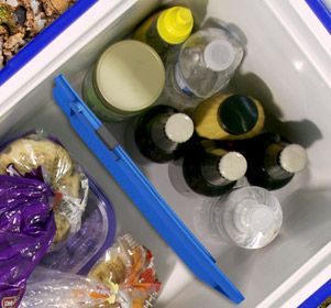 Tired of your food getting waterlogged due to melted ice?Are your frozen goods crushing your delicate food like bread and eggs? Keeping your cooler sorted and organized has never been easier. These snap into place in seconds and fit in all medium and large coolers. The cooler divider separates your food and keeps your cooler organized.